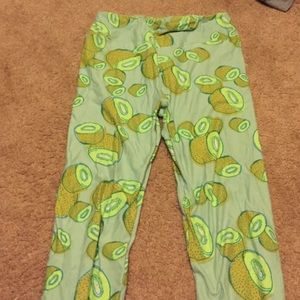 OS Lularoe Leggings -- Kiwis