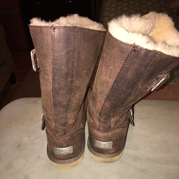 Ugh boots - Picture 3 of 4