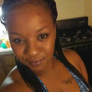 Meet your Posher, Aloni