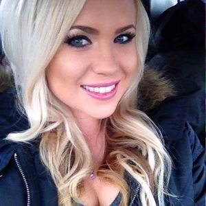 Meet your Posher, Carlee