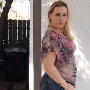 Meet your Posher, Maye