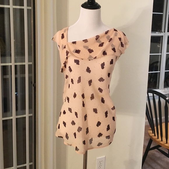 Heart of Cabi Top. Like New.