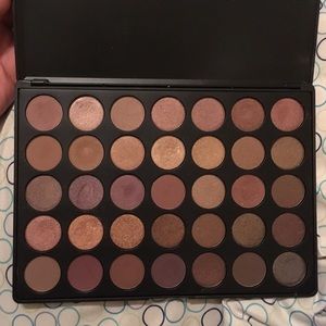 Morphe 35T palette
