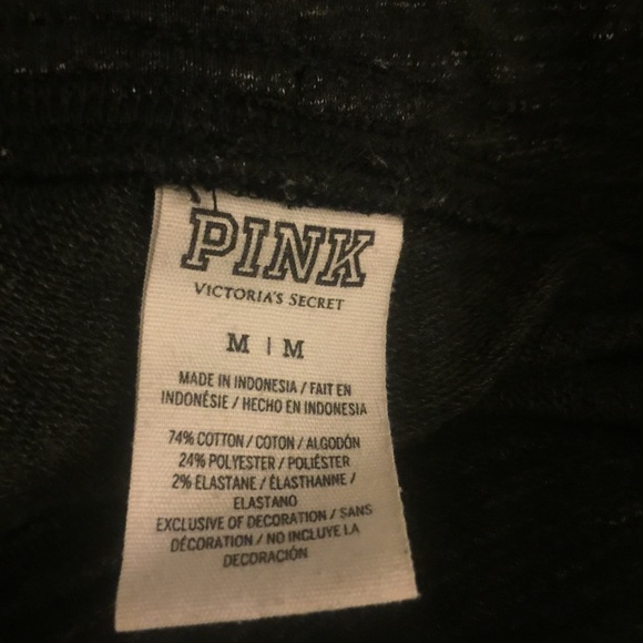 Gym pant vs pink brand joggers - Picture 3 of 4