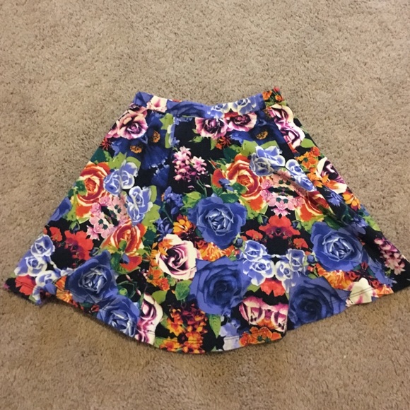 Floral skater skirt'