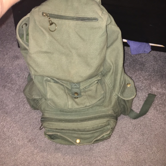 Backpack - Picture 3 of 3