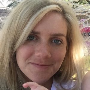 Meet your Posher, Carrie