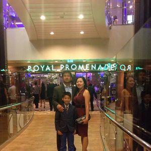 Meet your Posher, Nhan