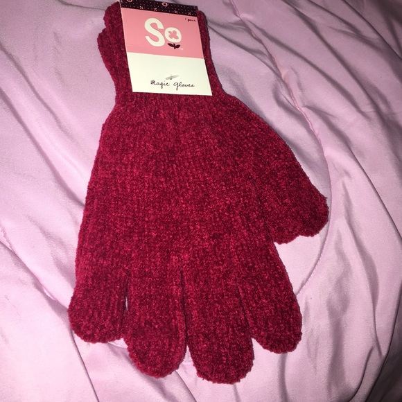 Gloves