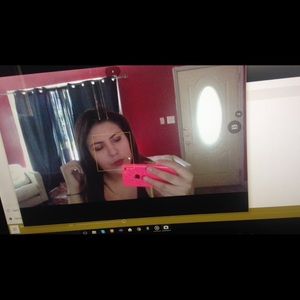 Meet your Posher, Daniela