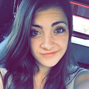 Meet your Posher, Kaeli