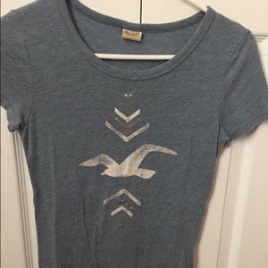 hollister t shirt