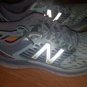 Womans new balance 1080 / worn excellent condition