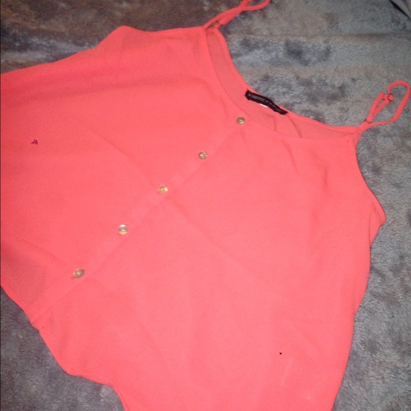 Flowy coral top ✨ Small