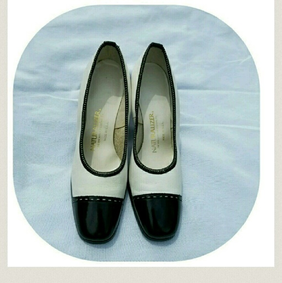 Naturalizer Vintage Pumps