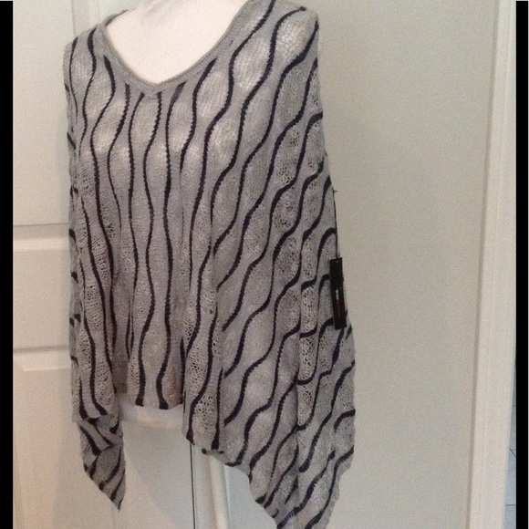 BCBG Sleeveless Knit Sweater, M, NWT - Picture 5 of 7
