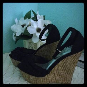 Wedges shoes