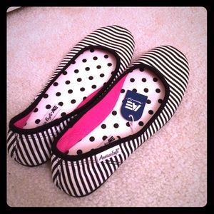 Striped American Eagle ballet flats