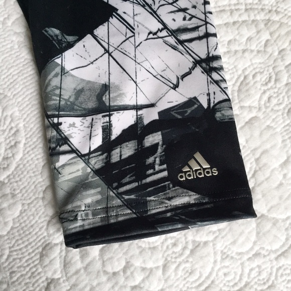 🆕Adidas Workout Bottoms - Picture 3 of 3