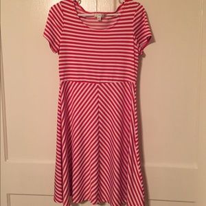 💥🔥💥FLASH SALE. Red and white-striped dress.
