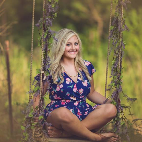 Meet your Posher, Mckenzi