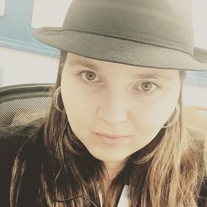 Meet your Posher, Brandi