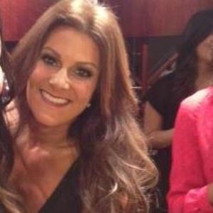 Meet your Posher, Simone