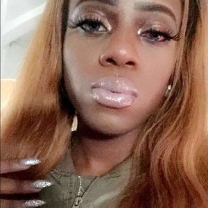 Meet your Posher, Marcee