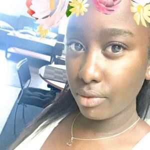 Meet your Posher, Deneshia