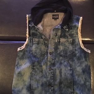 NWOT Acid Wash Vest With Hood