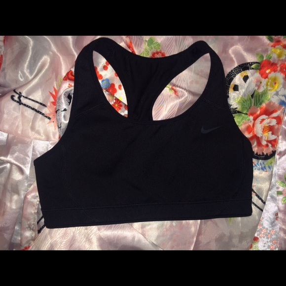 ⚡️NIKE SPORTS BRA DRY FIT⚡️