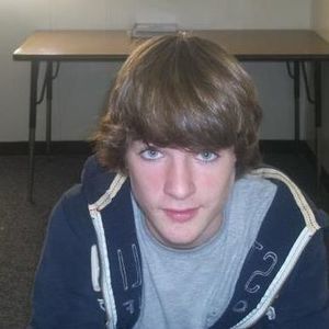 Meet your Posher, Lee