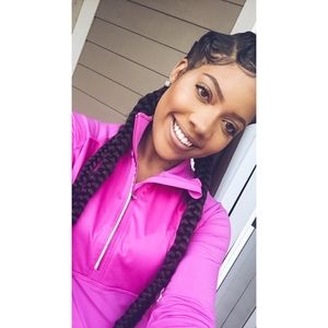 Meet your Posher, Danae