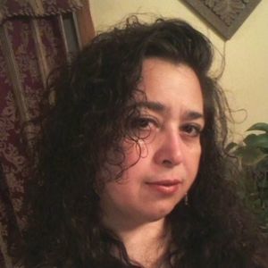 Meet your Posher, Daena