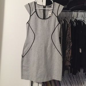 Express dress. Brand new