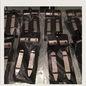 Express cuff link and Collar tip