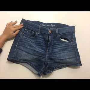 AMERICAN EAGLE High Waisted Shorts - size 10