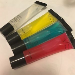 4 Victoria's Secrets lipglaze