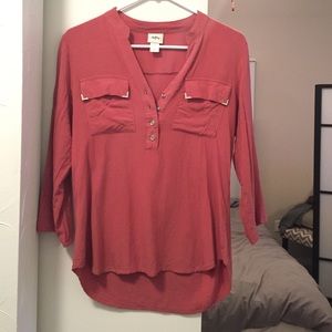 Blush pink top from Buckle