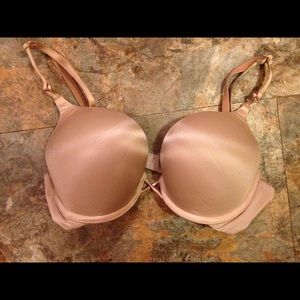 Victoria's Secret Bombshell bra nude 34C