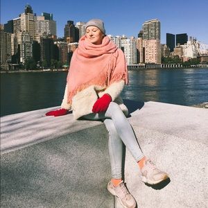 Meet your Posher, Oksana