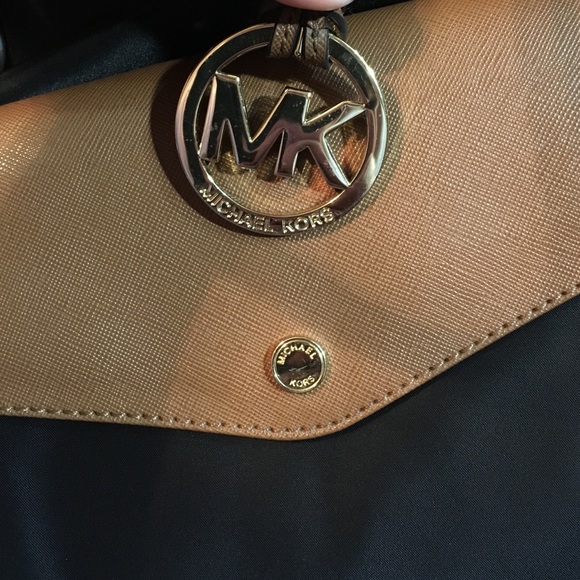 Michael Kors Bag - Picture 2 of 4