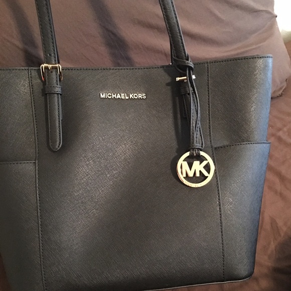 Michael Kors Jet Set Travel Tote