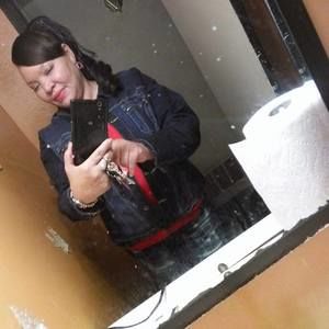 Meet your Posher, Pamela