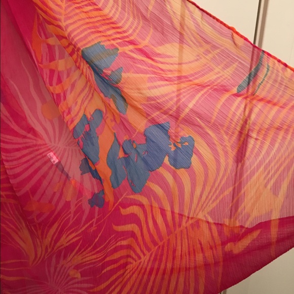 Scarf - Picture 2 of 2