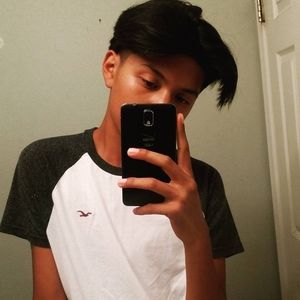 Meet your Posher, Luis