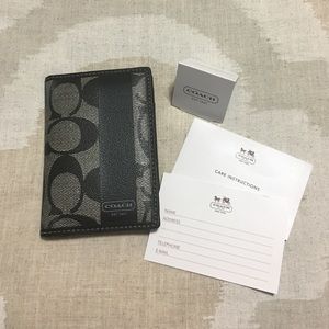 COACH Slim Passcase ID wallet