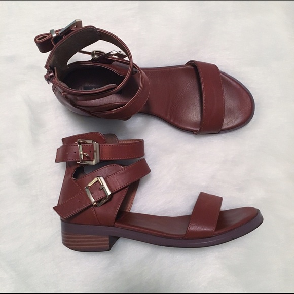 Forever 21 Sandals ✨