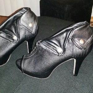 Madden Girls bootie heels (never worn)