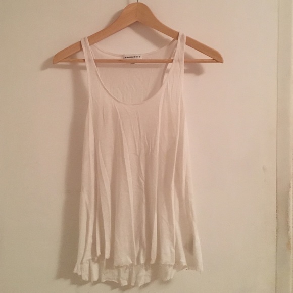 Aritzia basic tank top